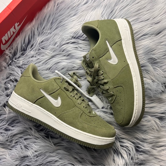 Air Force 1 Low Retro - Picture 2 of 6